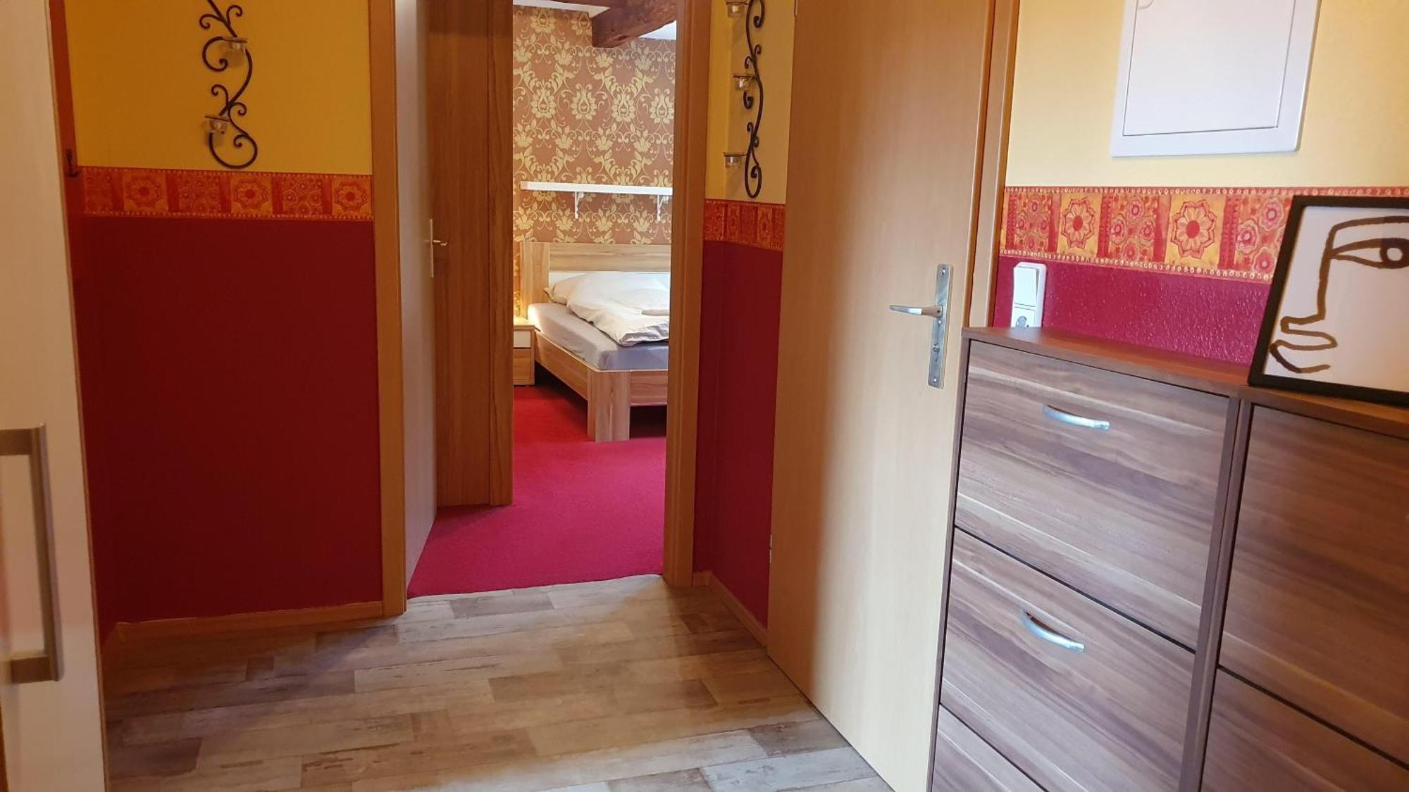 Ferienwohnung Im Gutshof Direkt Gegenueber Dem Schloss, Rhododendronpark Mit Terrasse Und Wlan Kromlau Eksteriør billede