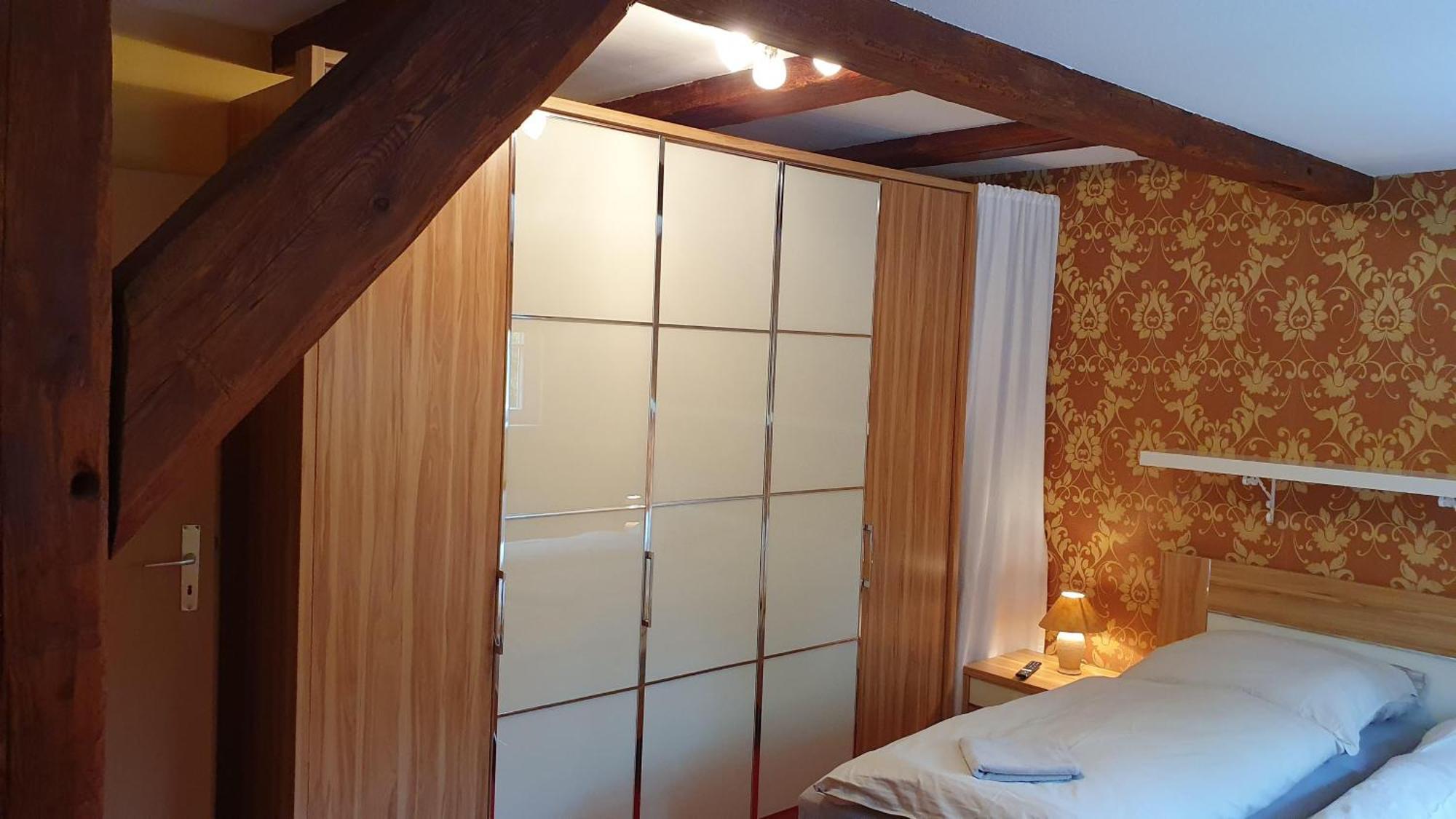Ferienwohnung Im Gutshof Direkt Gegenueber Dem Schloss, Rhododendronpark Mit Terrasse Und Wlan Kromlau Eksteriør billede